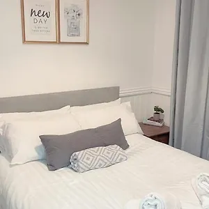 Apartment Avril By Citynest1, Blackpool