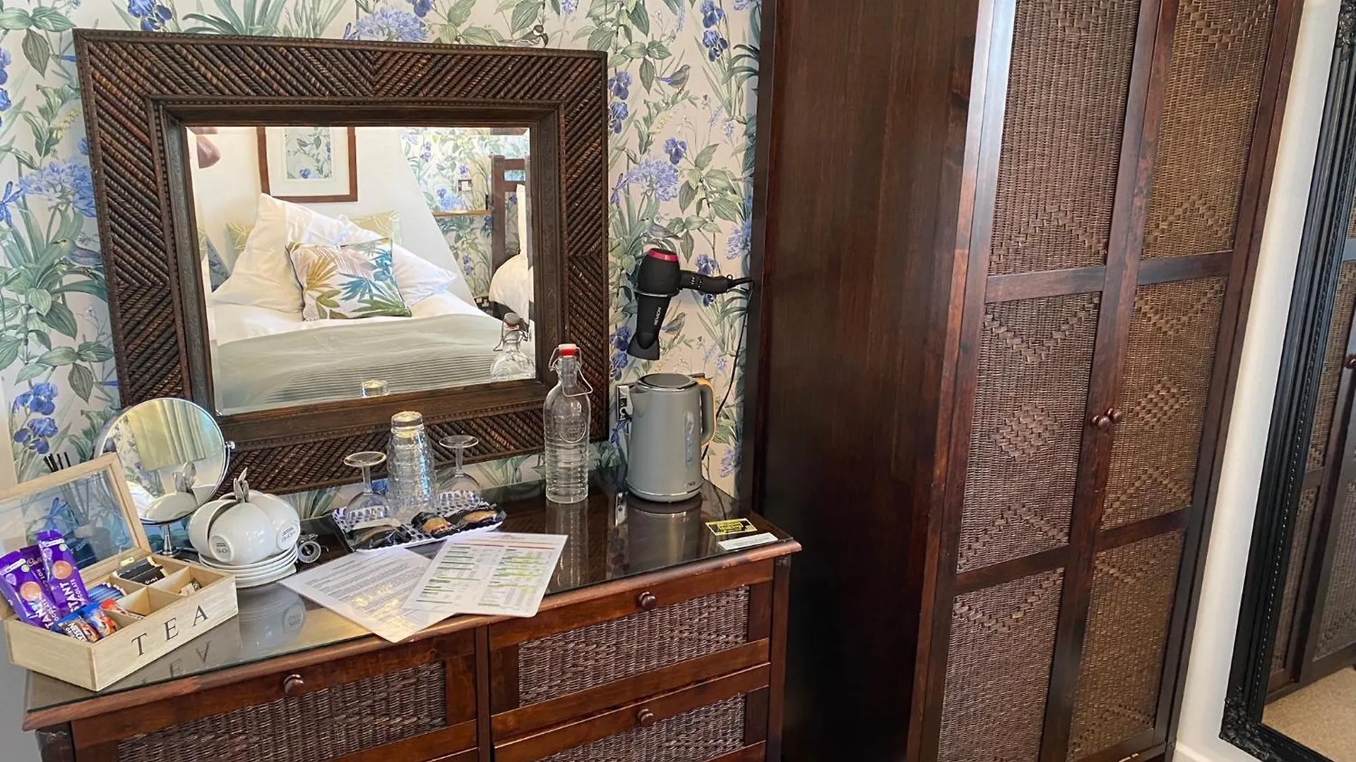North Crest Bed & Breakfast Blackpool